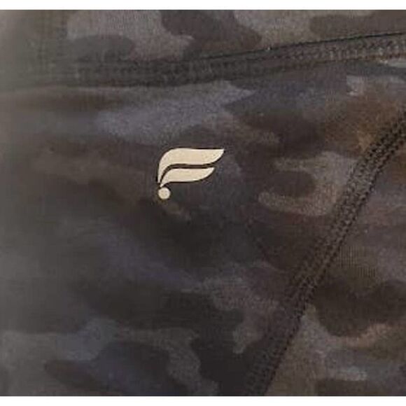 Fabletics Define PowerHold High-Waisted 7/8 Workout Leggings Charcoal Camo - Picture 8 of 8